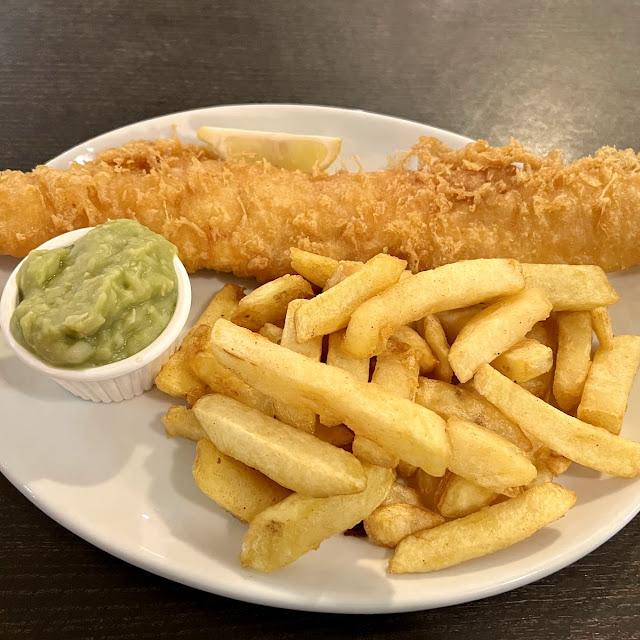 Customer photo of Oliver's fish & chips